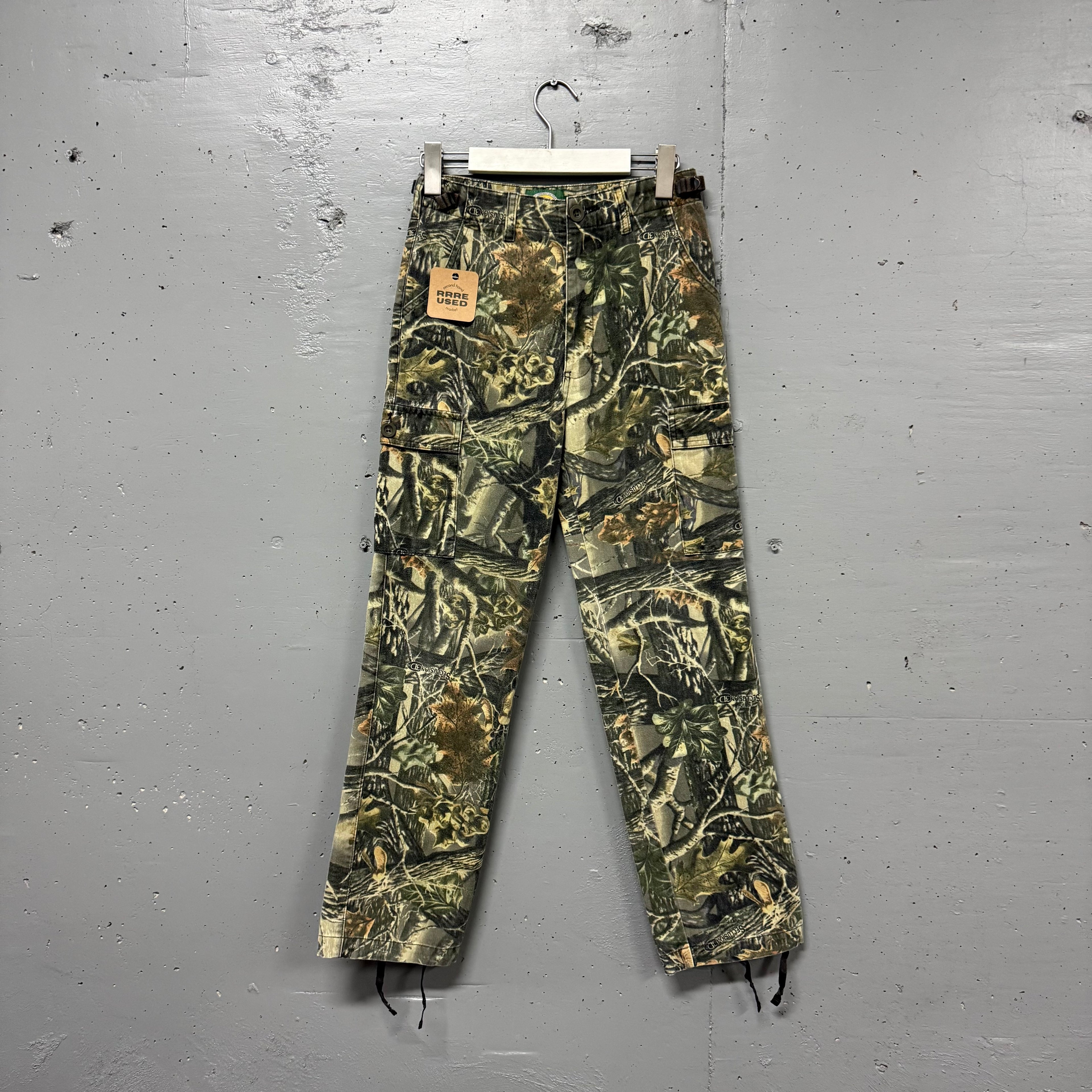 Pantalón Cargo Camo