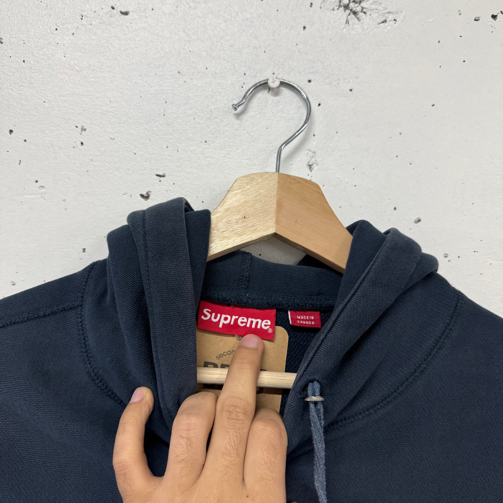 Poleron Supreme Box Logo