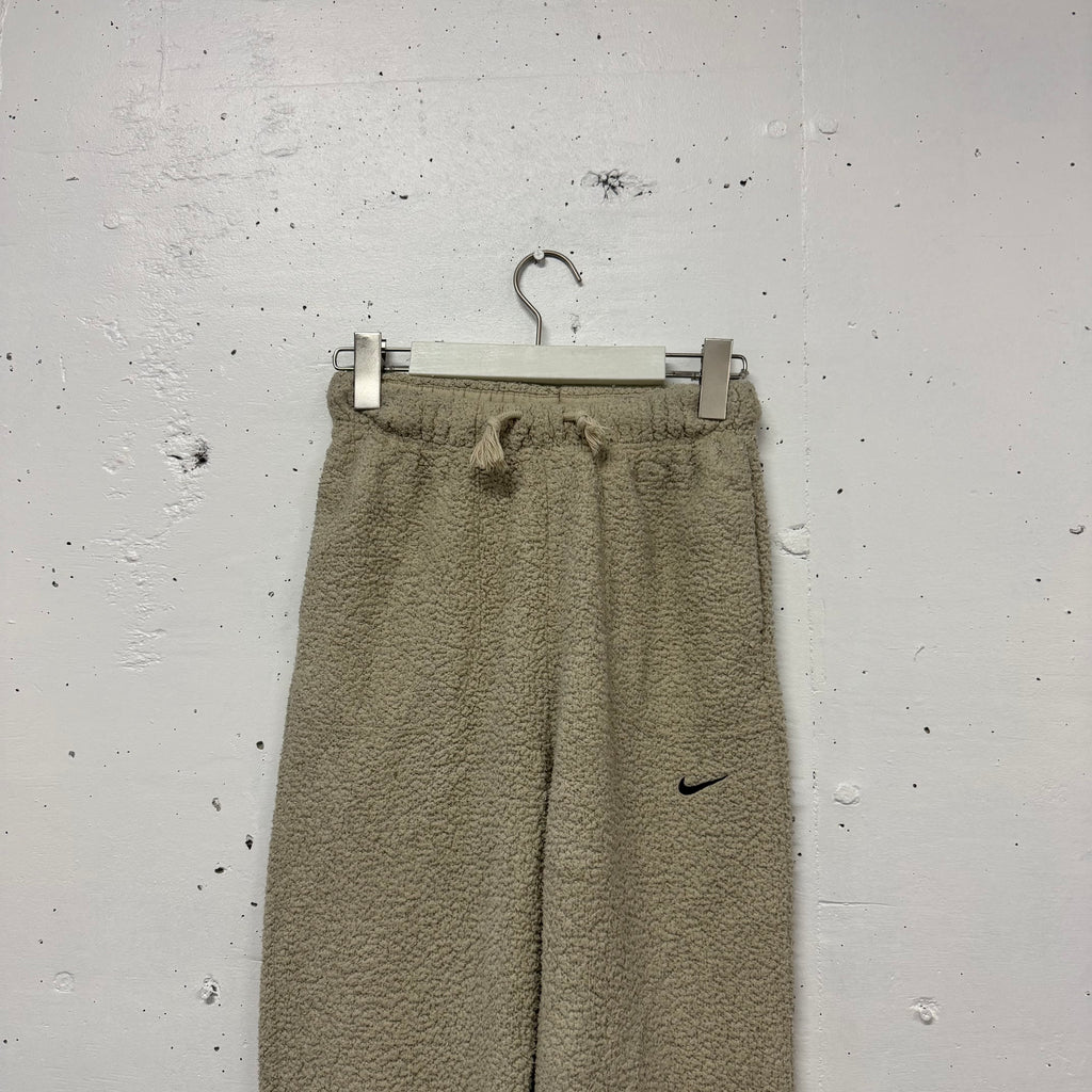 Pantalón Buzo Nike Polar