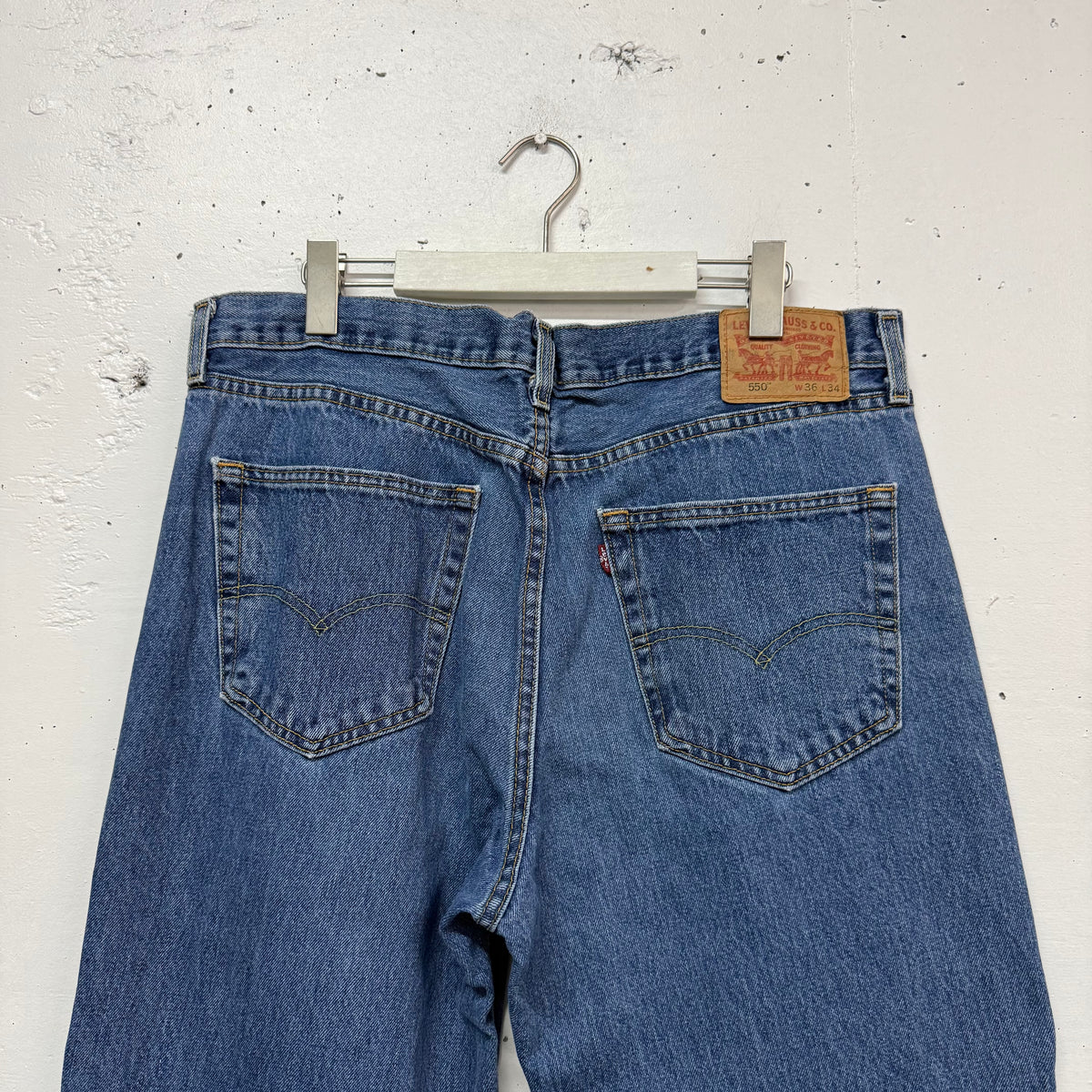 Pantalón Levis 550