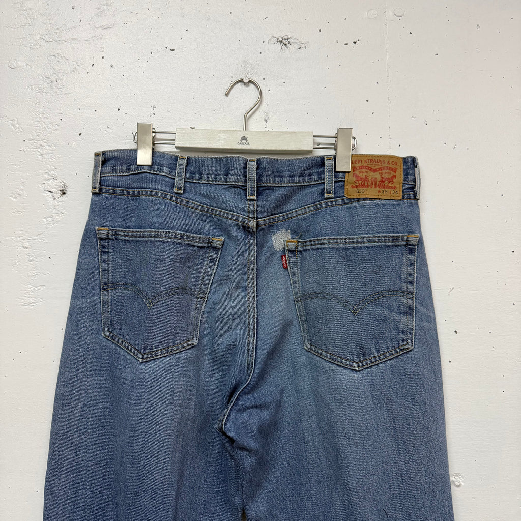 Pantalón Levis 550