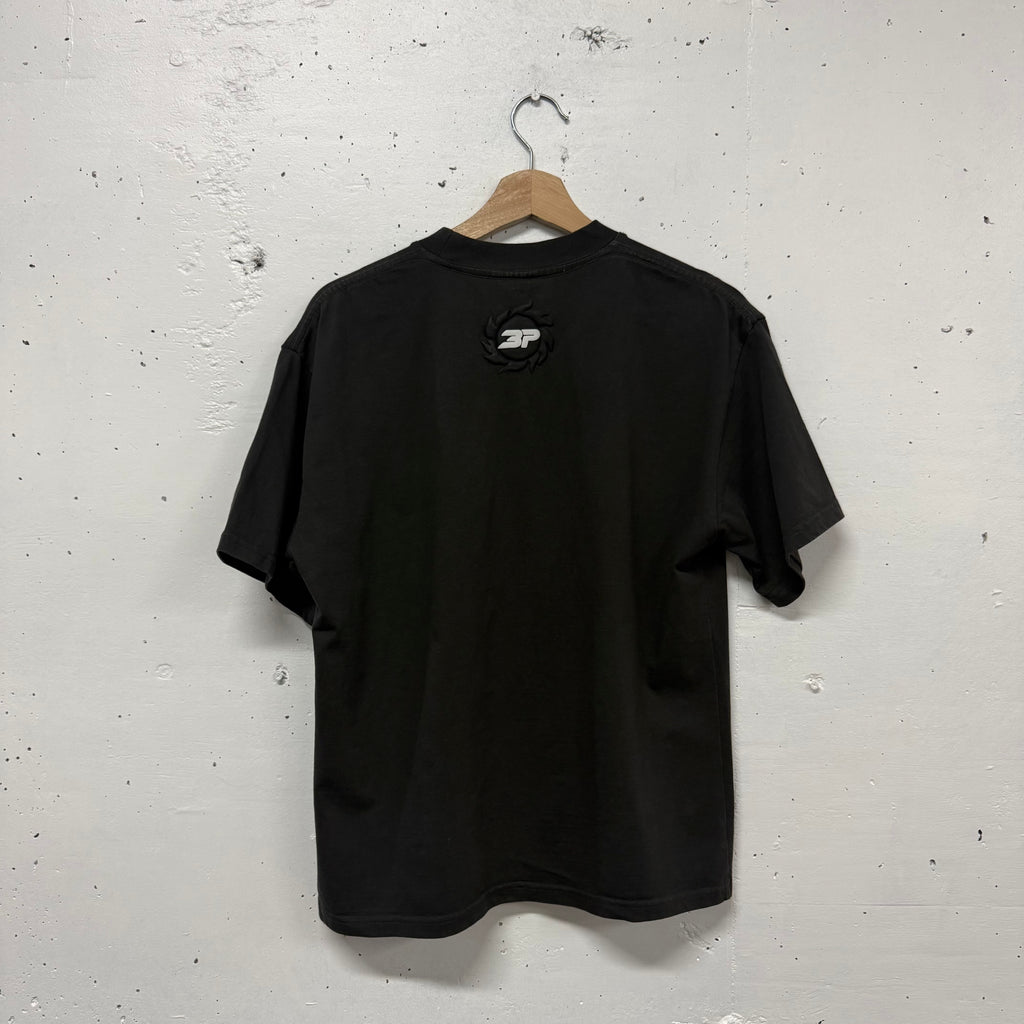 Polera Broken Planet