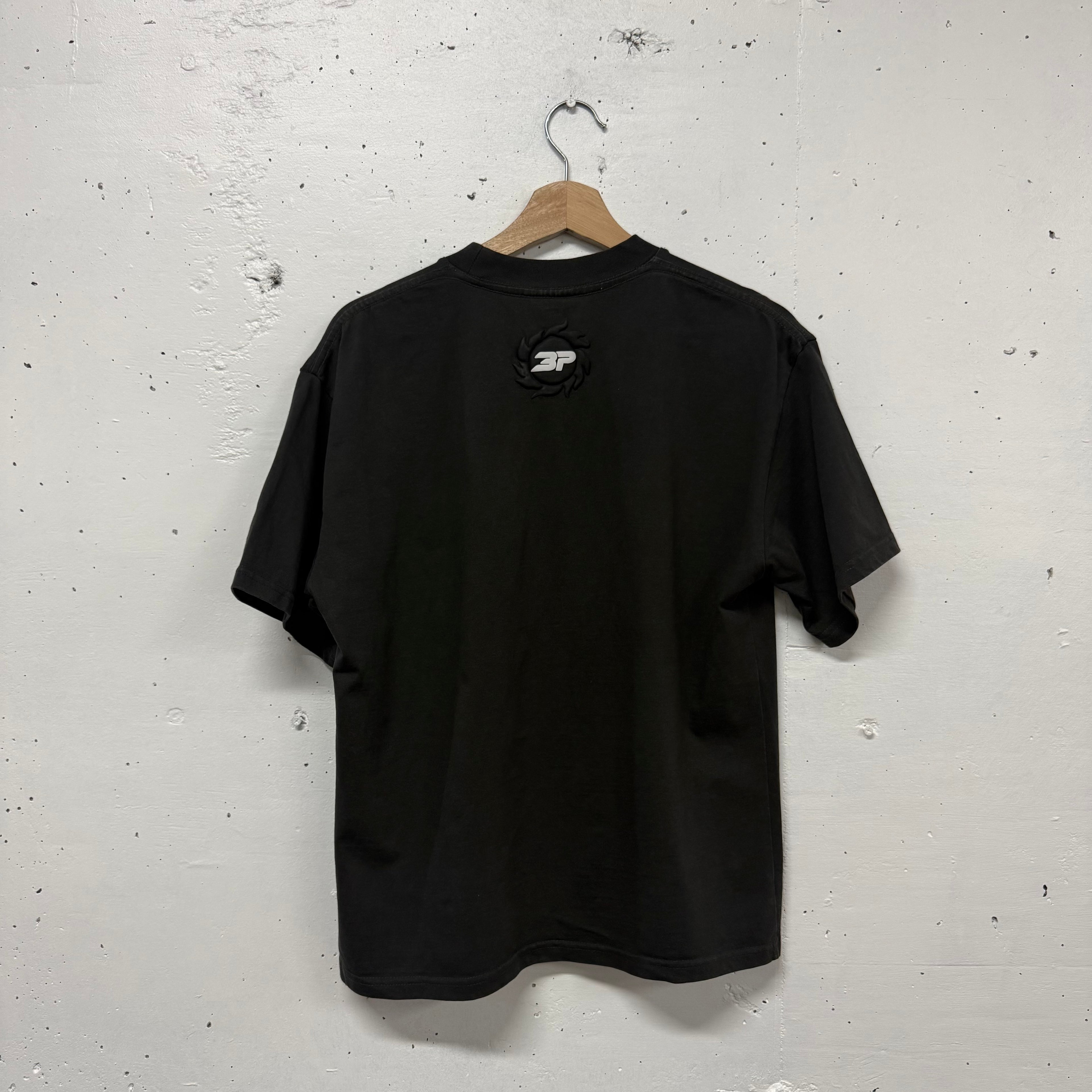 Polera Broken Planet