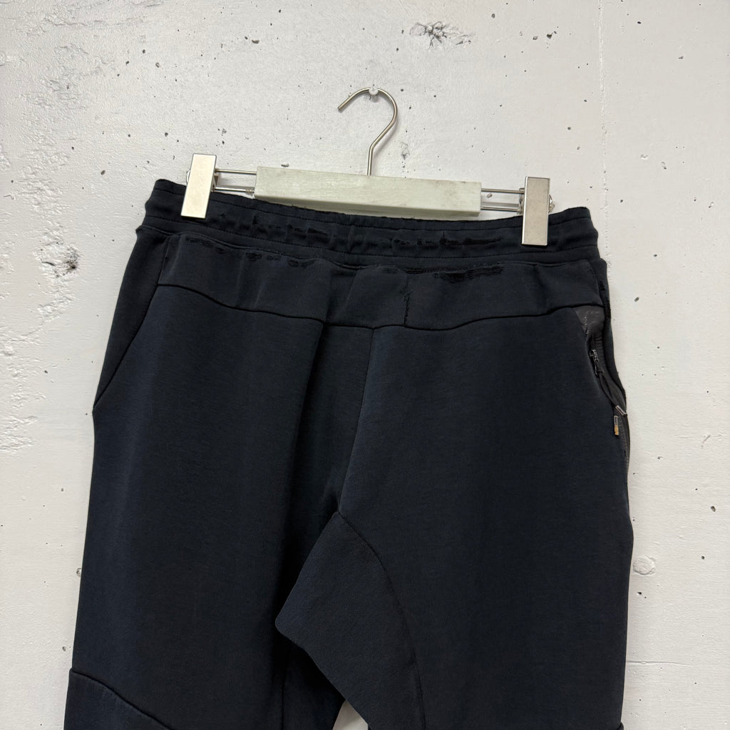 Pantalón Buzo Nike Tech