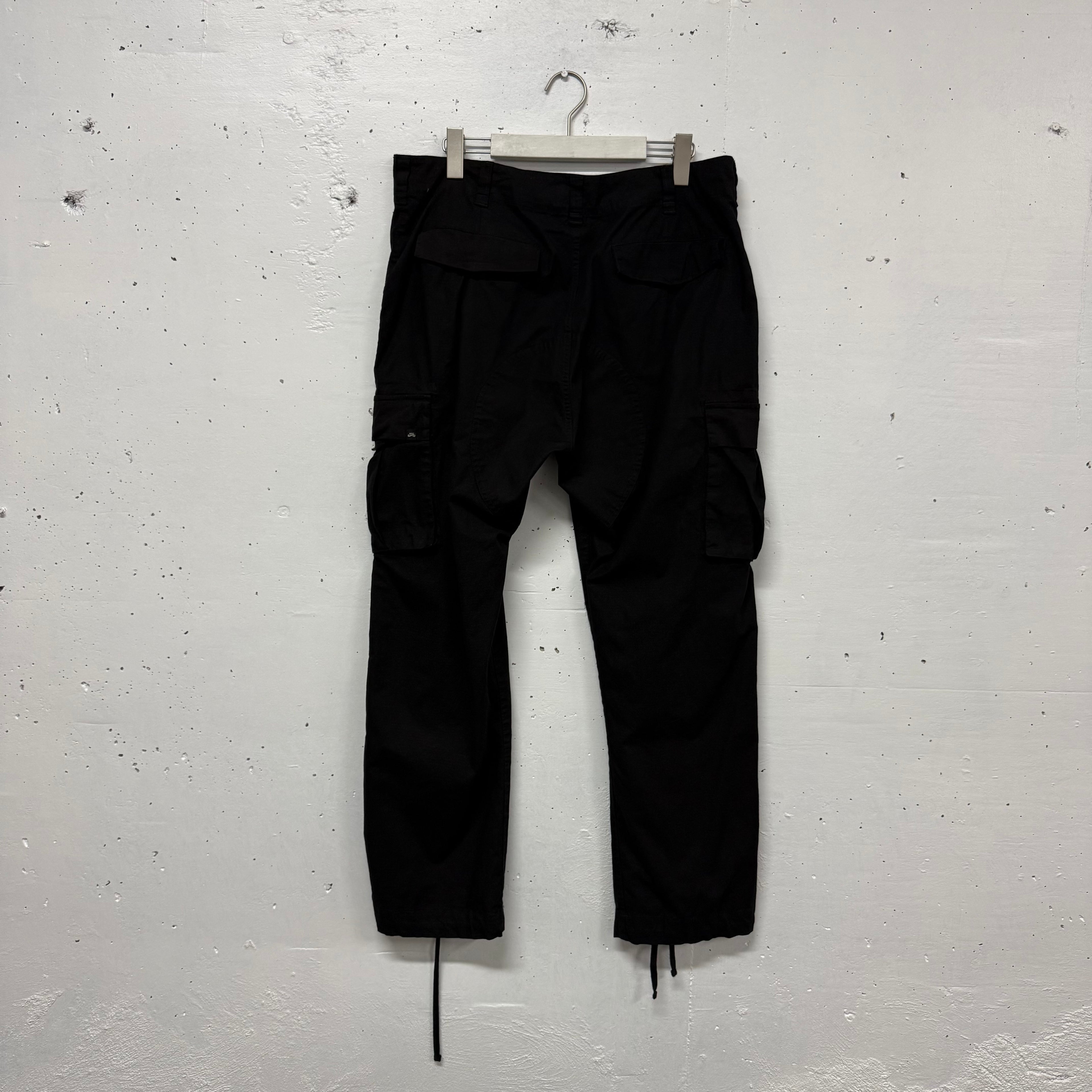 Pantalón Cargo Nike SB