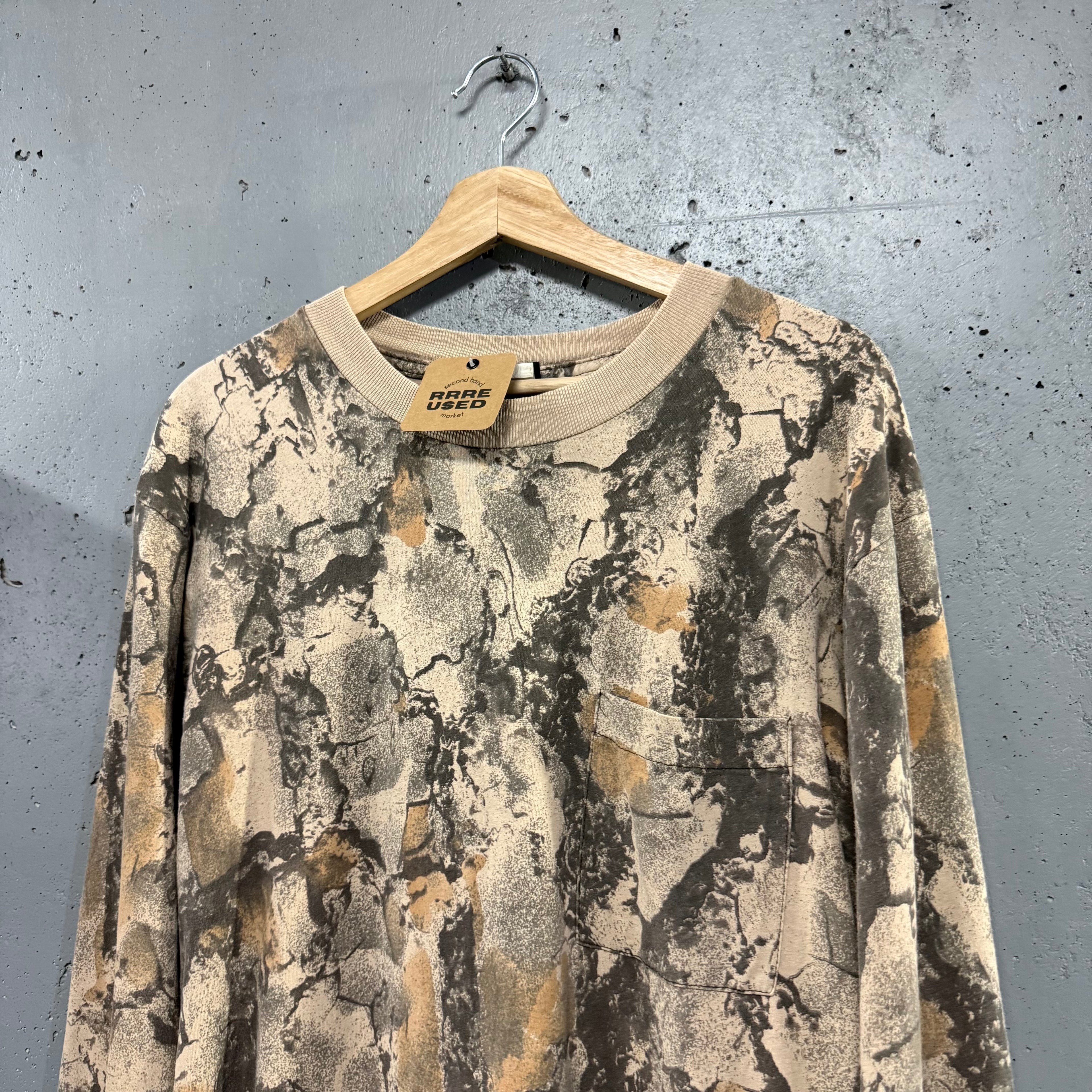 Polera Manga Larga Camo