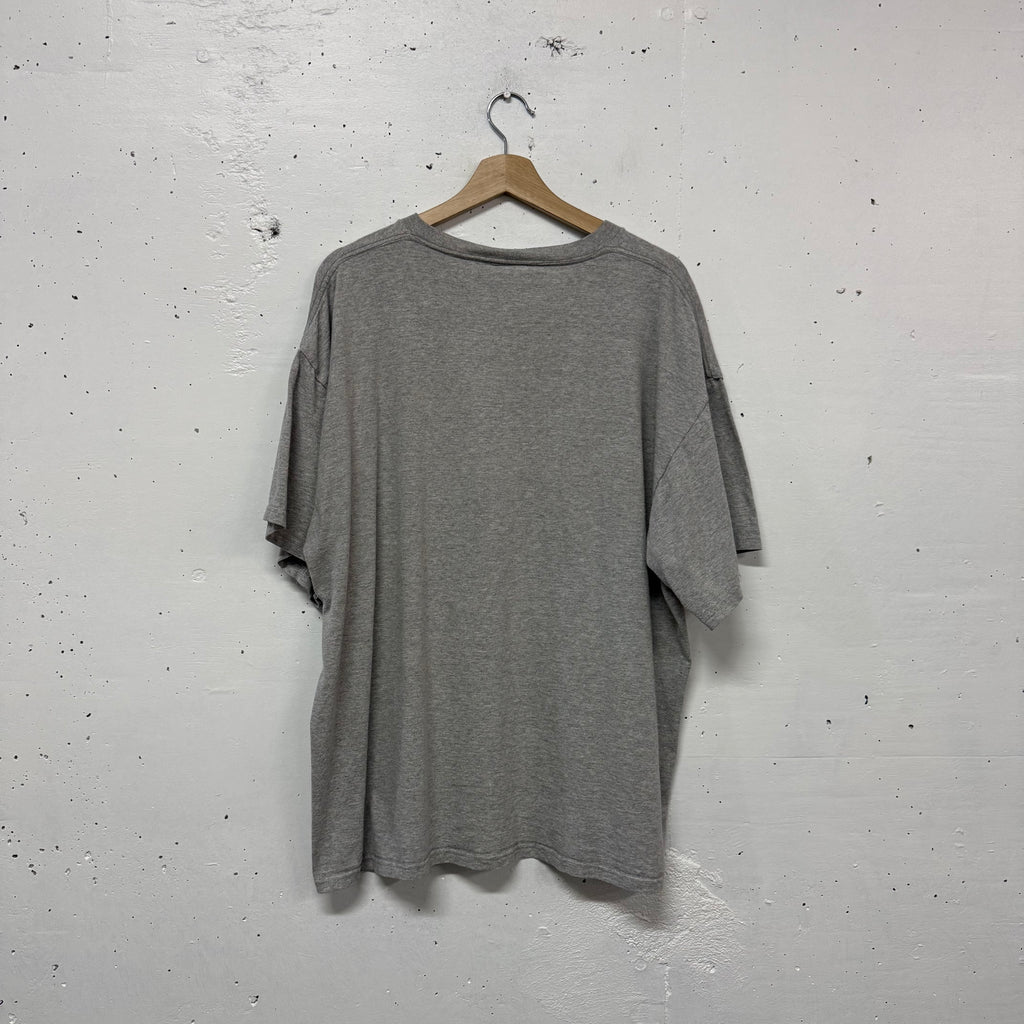 Polera Nike Vintage