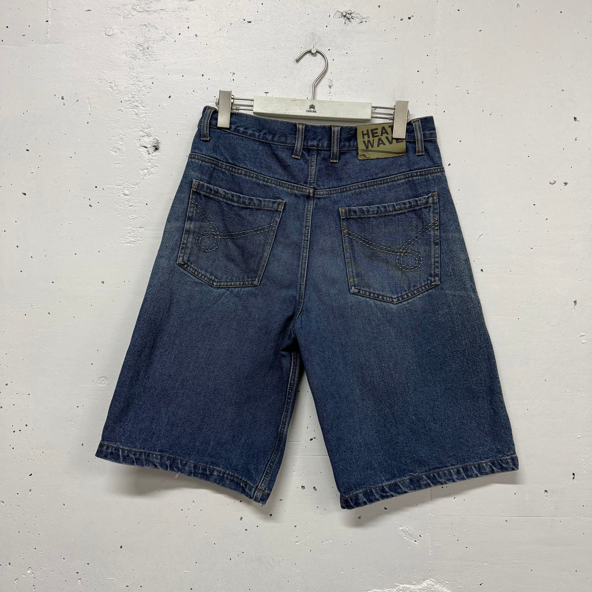Short Vintage