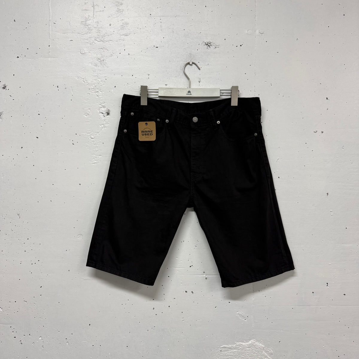 Short Levis