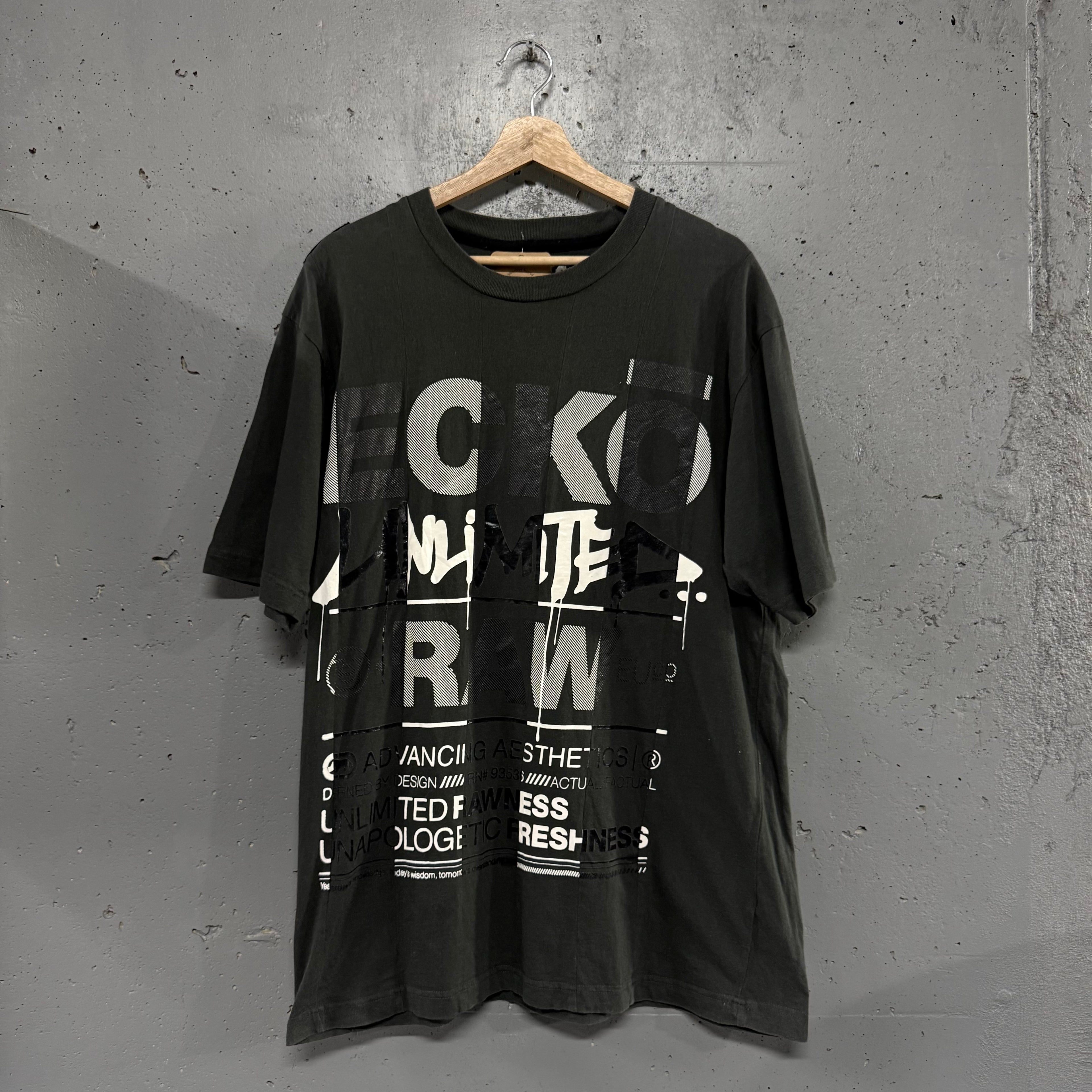 Polera Ecko Unlimited