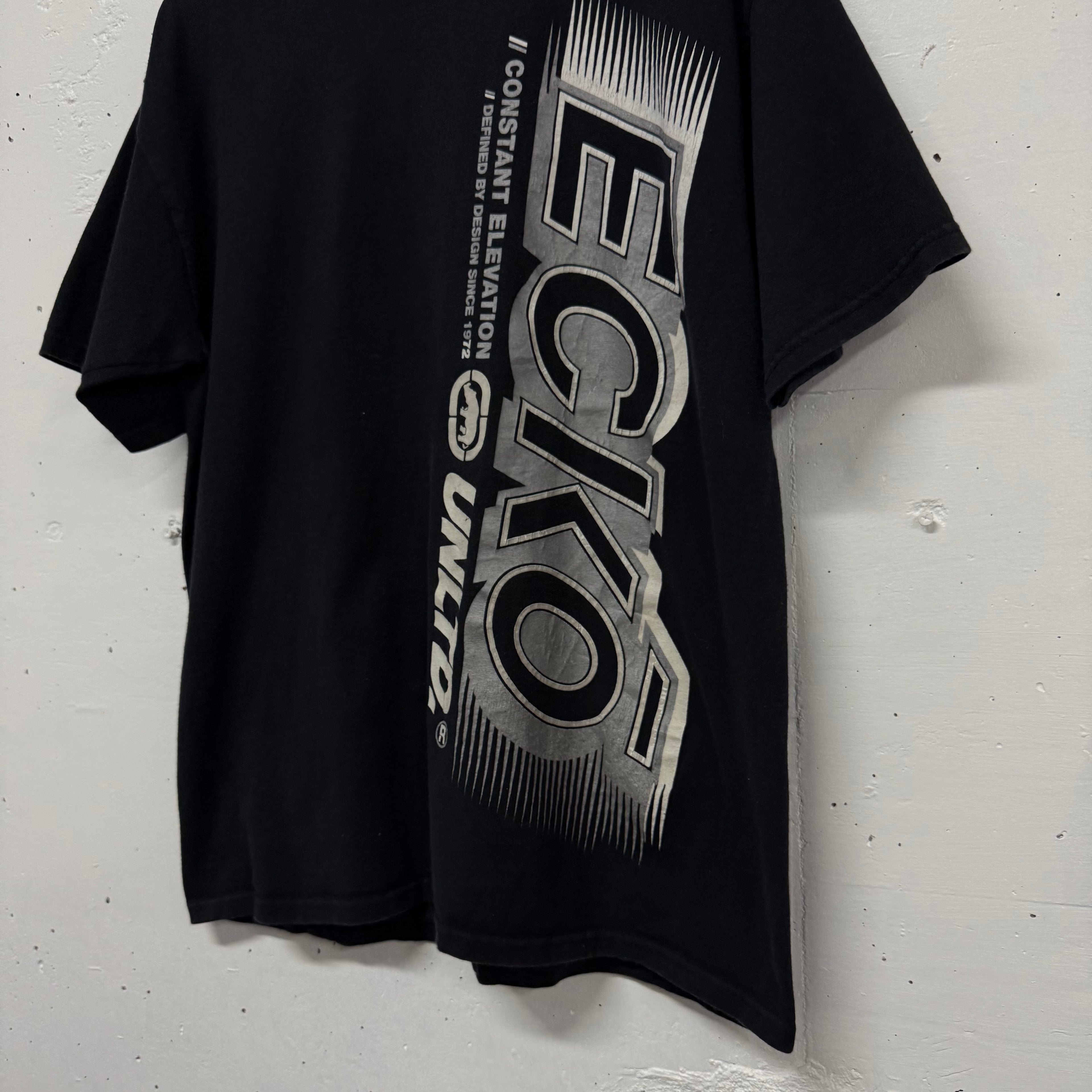 Polera Ecko