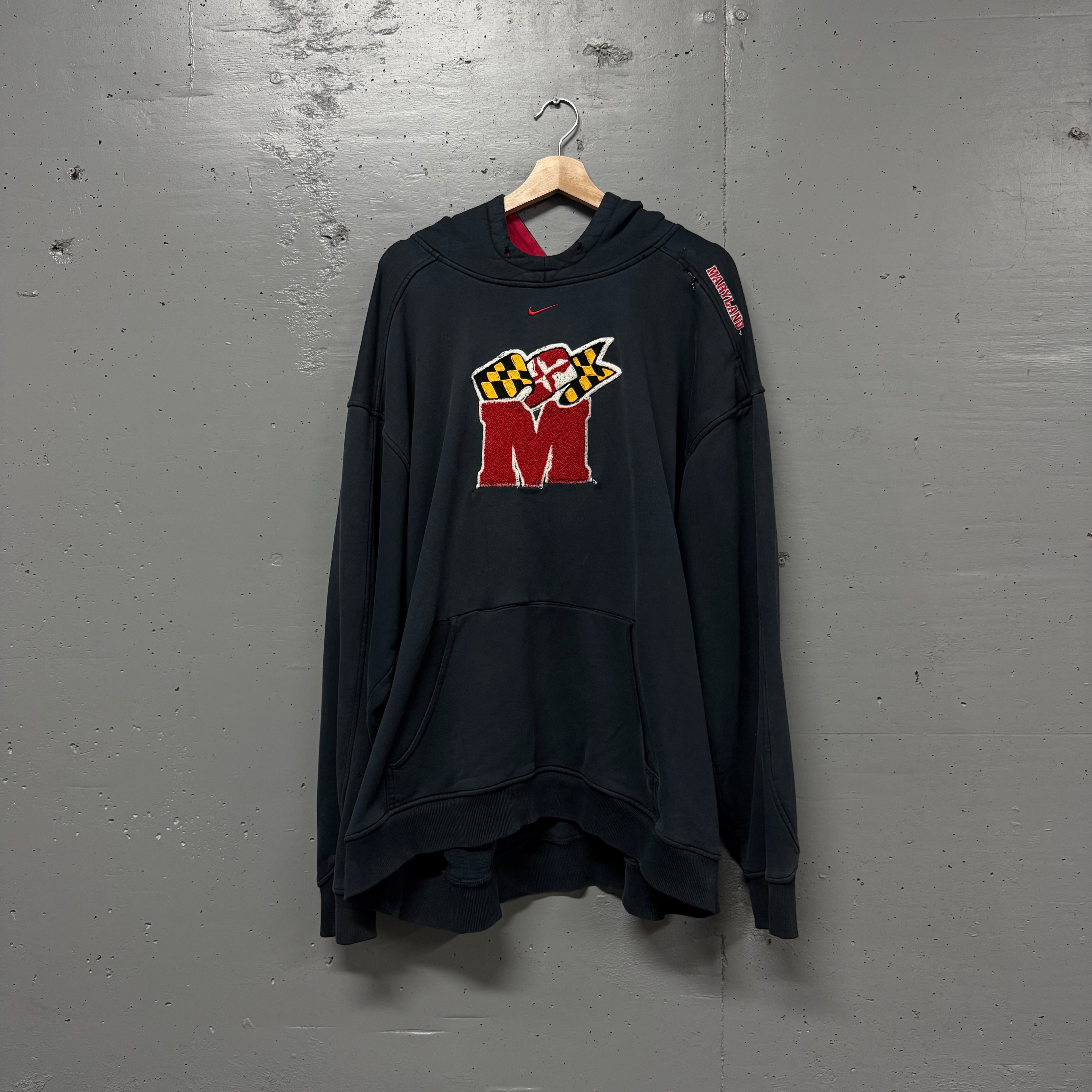 Poleron Vintage Nike Central Swoosh Maryland