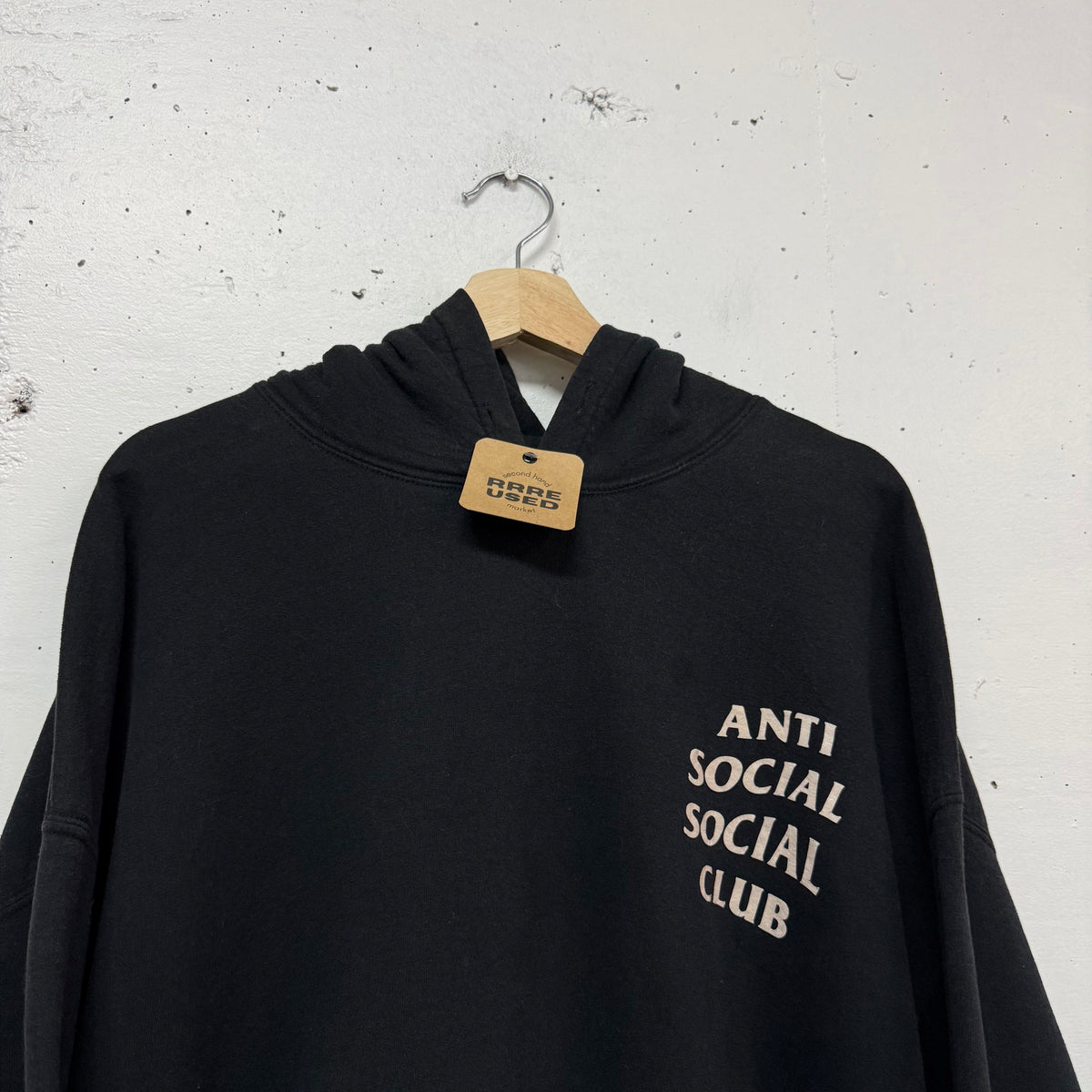 Poleron Antisocialsocialclub