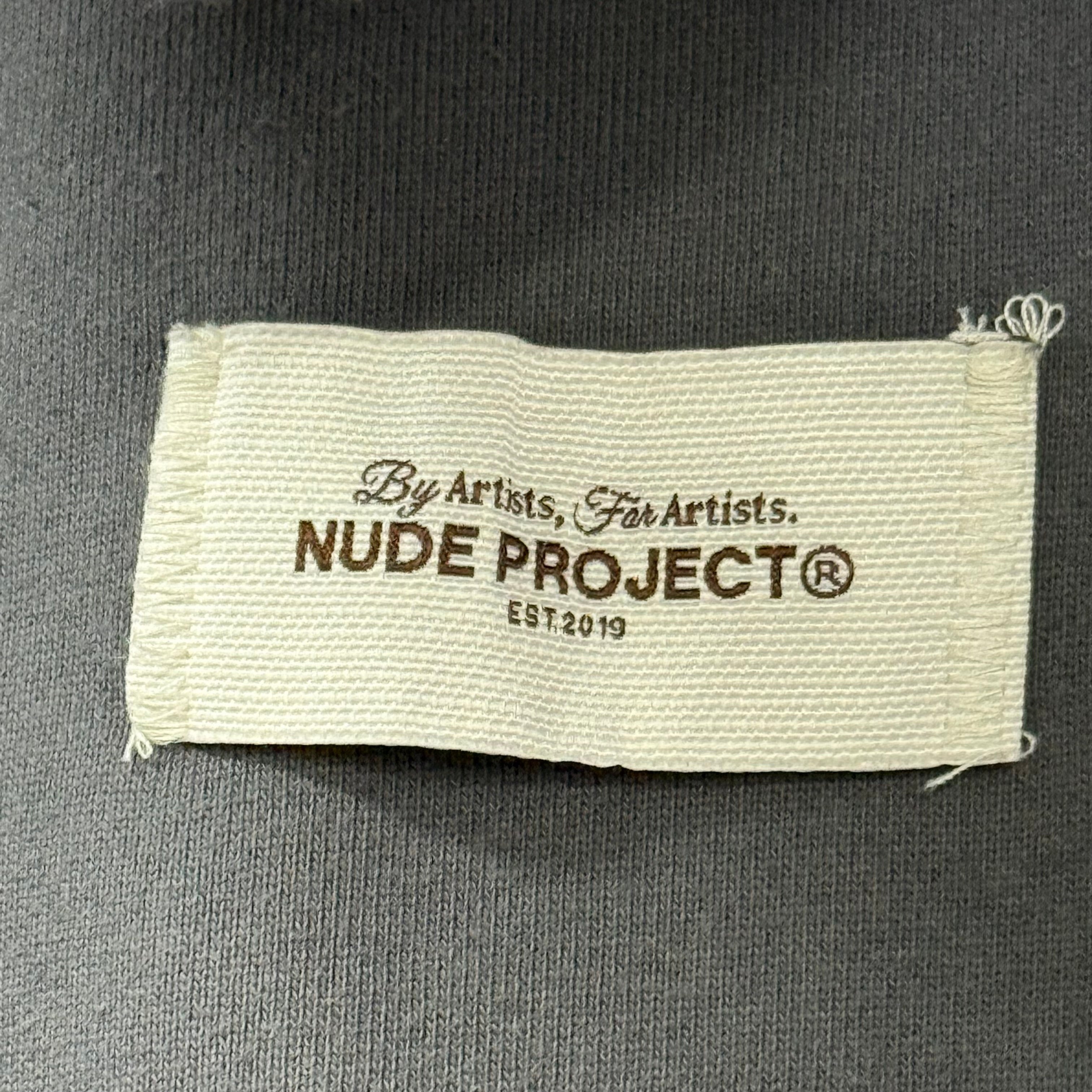 Poleron Nude Project