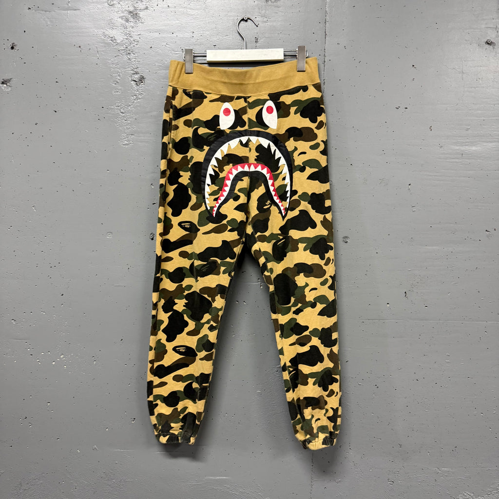 Buzo Bape