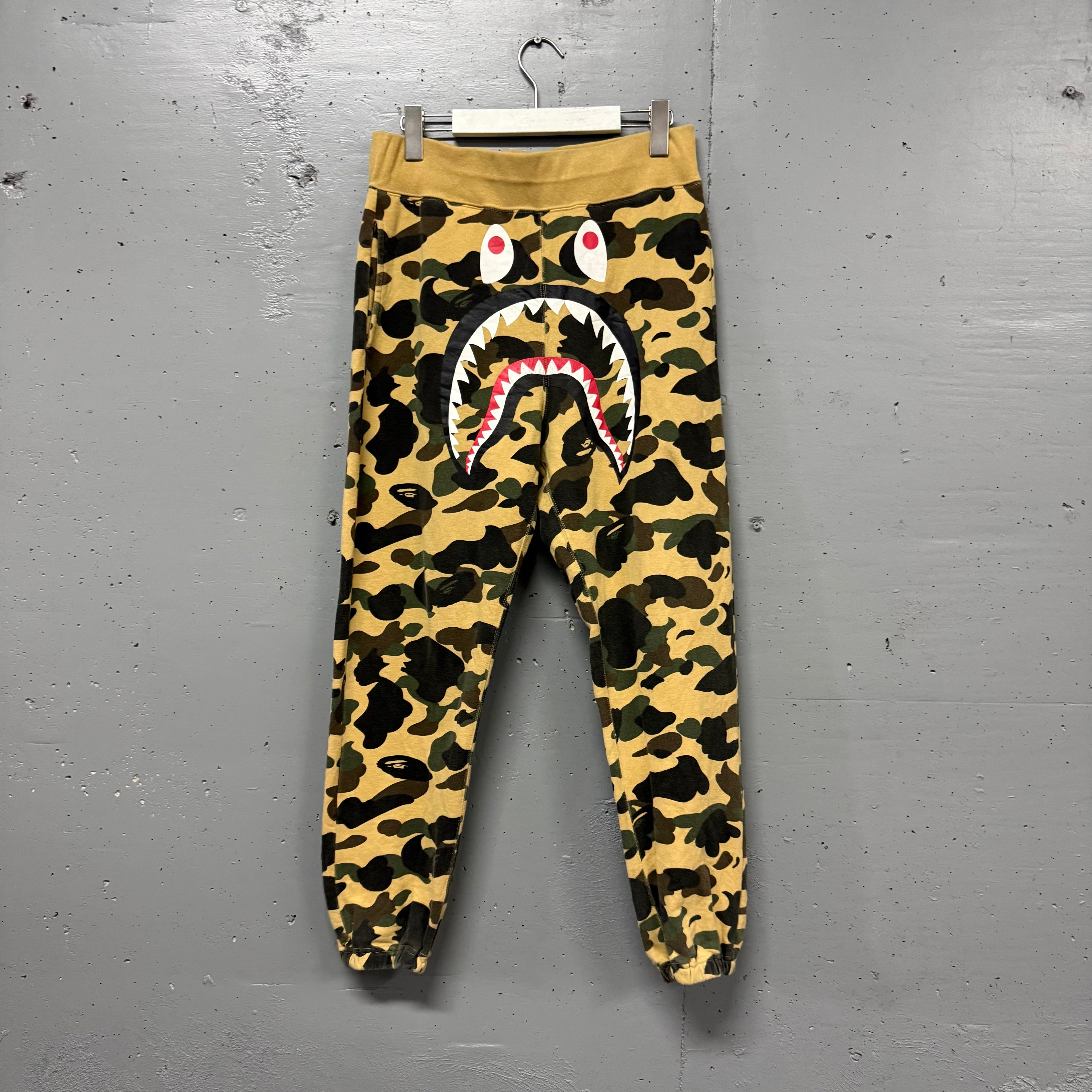 Buzo Bape